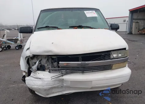 1999 Chevrolet Astro z USA, uszkodzony, nr VIN 1GNDM19W9XB162041